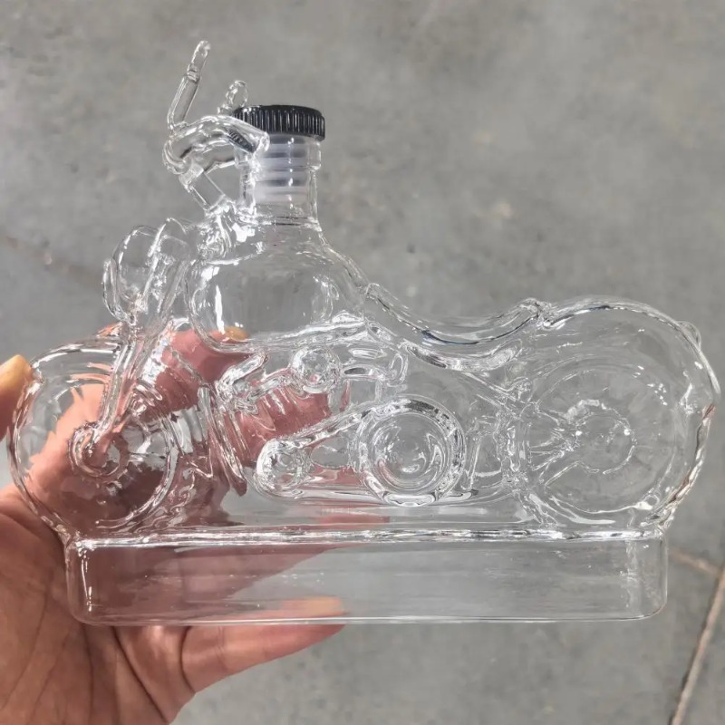 Karafka do whisky w stylu moto – Glass Decanter Whiskey recenzja i cena