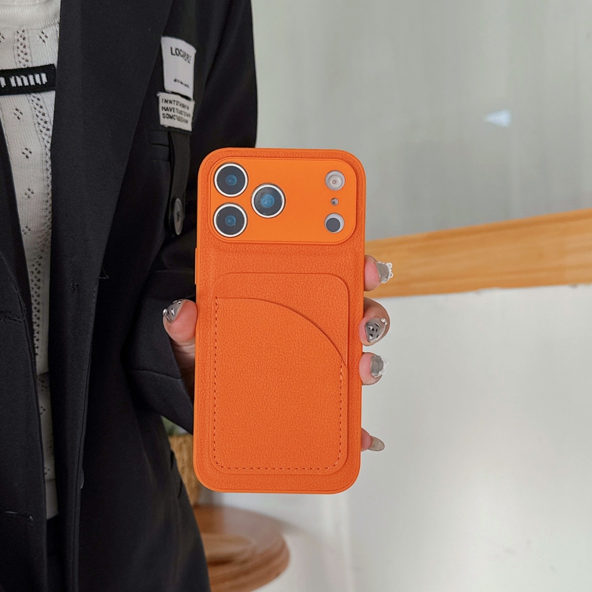 Skórzane etui z kieszonką na k – Leather Card Wallet recenzja i cena